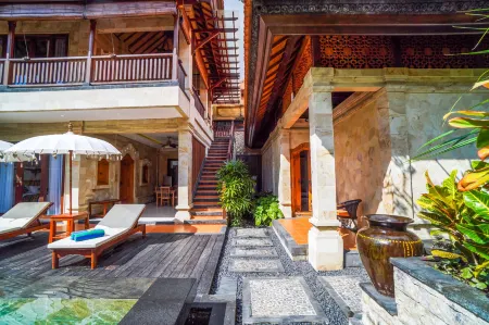 Giri Bhagawan Villas Spa