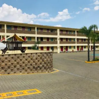 Hotel 5 Inn Hotels near Guanajuato International Airport