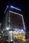 Suita Hotel Hotels near Galerie Gipza
