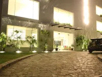 Sayura Beach Hotel
