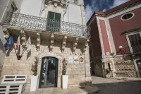 Albergo Diffuso Dimora Rossi B&B 투리 호텔