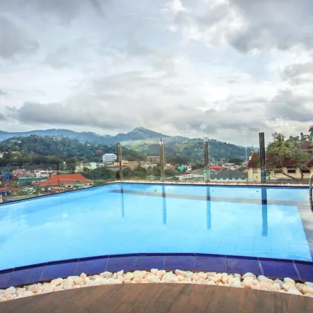 Sevana City Hotel