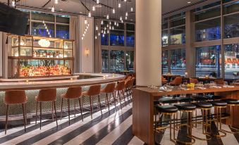 Renaissance Boston Seaport District