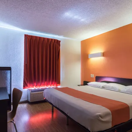 Motel 6 Arkadelphia, AR