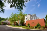 Homewood Suites by Hilton Wilmington - Brandywine Valley - piscina