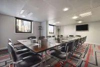 Ramada Encore by Wyndham Newcastle-Gateshead