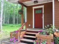 Takleetnas Mount Dall Cottage with Wi-fi and Washer/Dryer Hotels in Talkeetna