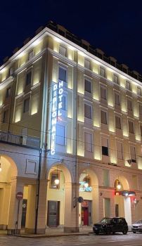 Hotel a Torino, Stadio Di Vinovo - Prenotazioni a partire da 32EUR |  Trip.com