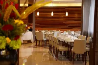 Park Grand Heathrow - sarapan