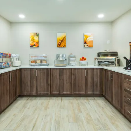 Comfort Inn & Suites