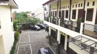 Hotel Puri Kayana - Parking