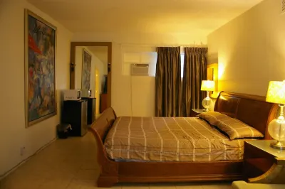 Holiday House Motel Hôtels à : Lake Worth