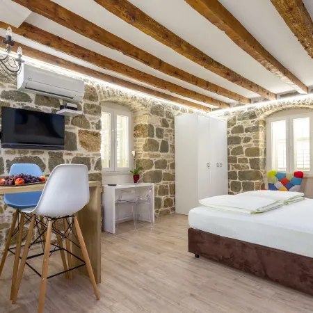 Guesthouse Imperator Hotels in Split