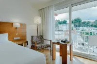 Hesperia Ciudad de Mallorca Hotel dekat Reactiva Trails