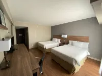 普埃布拉拉斯阿尼馬斯萬怡飯店