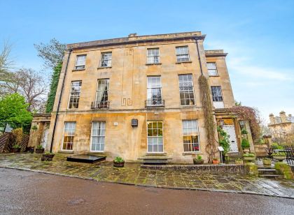 OYO Bailbrook Lodge, Bath