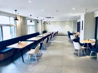 HanTing Hotel (Weifang Dongfeng East Street Taihua City)