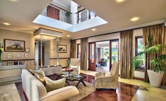 Nova Constantia Boutique Residence
