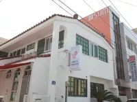 Sum Guesthouse Jeju Airport Branch Hotels near Jeonnong-ro