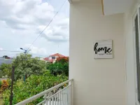 Surabaya Homey Near Its - Scenic