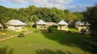 Rangiri Dambulla Resort Hotels near Dambulla Somawathi Stupa