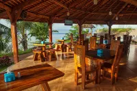 Krakatau Kahai Beach Hotel Hotel di Kalianda