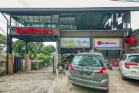 RedDoorz Plus Near Akademi Kepolisian Semarang 3 Hotell i Kaliwiru