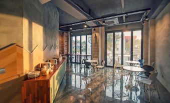Doo Hotel & Guesthouse - Hostel - Housity
