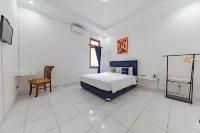 RedDoorz Plus Near Universitas Maranatha Bandung 2 Hotels in Sukajadi