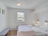 "Gillis" - 900m from the Sea