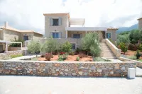 Two Bedroom Maisonette Villa - Margarita فنادق في Riglia