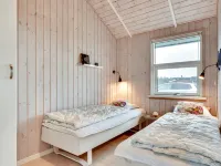 "Rodna" - 452m from the Sea Hotels in Hirtshals