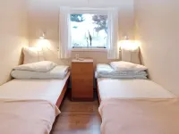 "Bondi" - 150m from the Sea