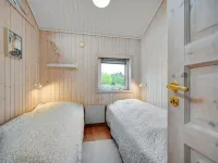 "Athisl" - 800m from the Sea