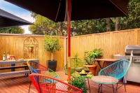 Birches Serviced Apartments Hotels near St Peter's Eastern Hill Anglican Church