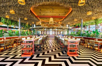 レストラン エーワン ザ ロイヤル クルーズ ホテル パタヤの写真