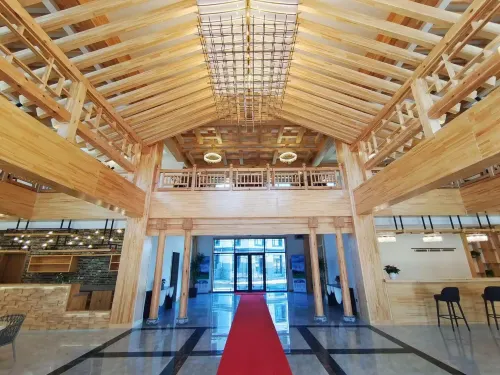 Huaxuan Hotel