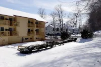 The Kilbirnie Hotel Các khách sạn gần Belushi's