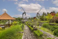 The Kleep Jungle Resort Hotel dekat Devil's Billabong