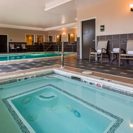 Best Western Plus Easton Inn  Suites