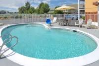Americas Best Value Inn- Carson City - Pool