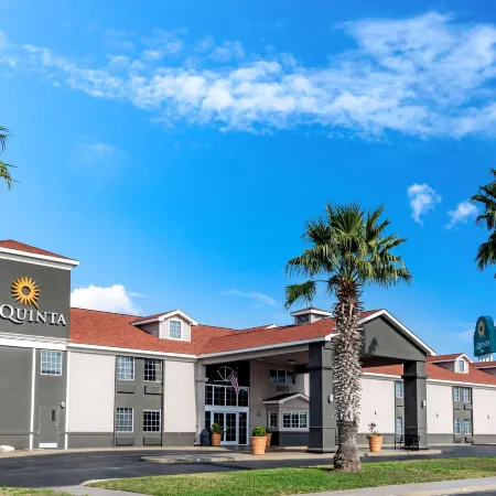 La Quinta Inn by Wyndham San Antonio Brooks City Base