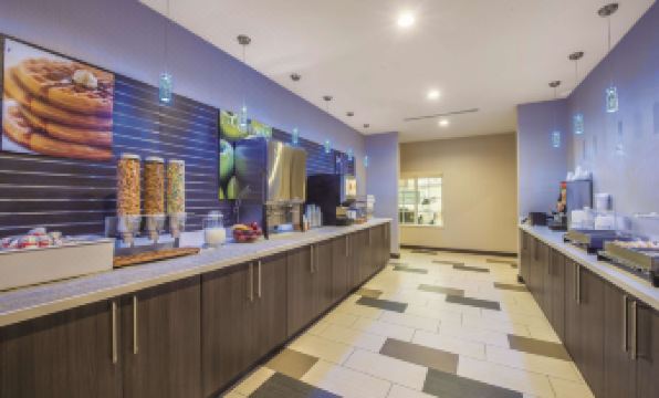 La Quinta Inn & Suites by Wyndham Enid