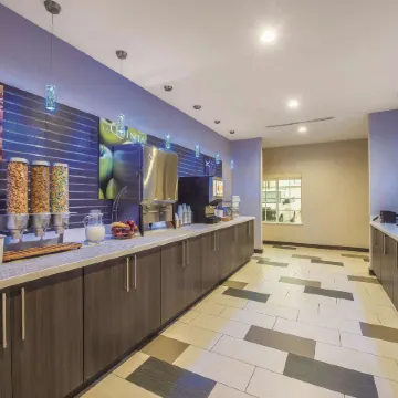 La Quinta Inn & Suites by Wyndham Enid