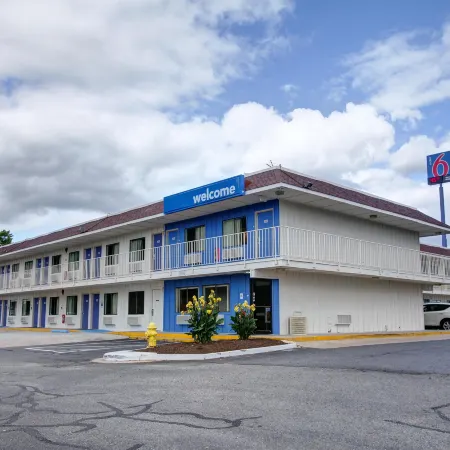 Motel 6 Elkton, MD