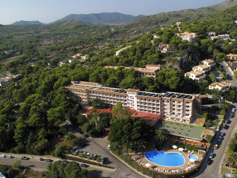hotel overview picture