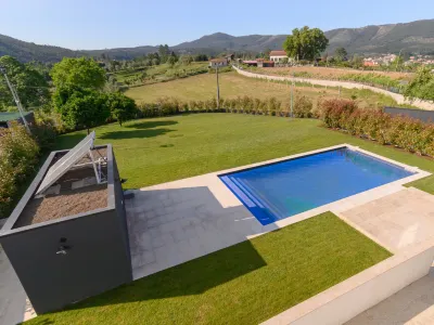 Douro Escape Hotels near Chapel of Santa Iria