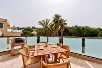 Villa Gardenia - 5 Bedroom Holiday Villa with Pool