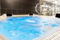Holiday Inn MAIDSTONE - SEVENOAKS by IHG - Hot Tub