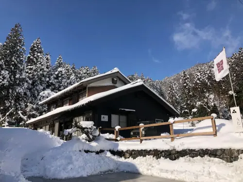 Whole House Rental Inn Umu Hotel di Maibara
